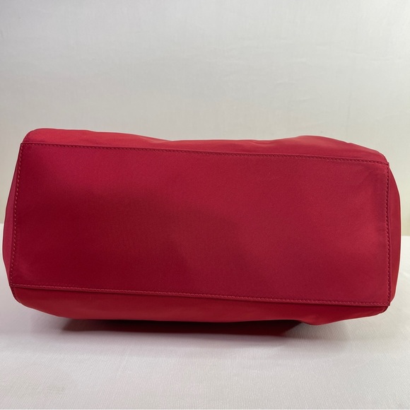 Michael Kors Bag (Kelsey) Medium Nylon Tote Casual, Functional, and Versatile. - Picture 6 of 17